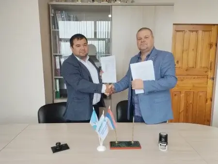 Иркутский филиал РУС "ГЦОЛИФК" и федерация тяжелой атлетики Иркутской области заключили соглашение о взаимном сотрудничестве